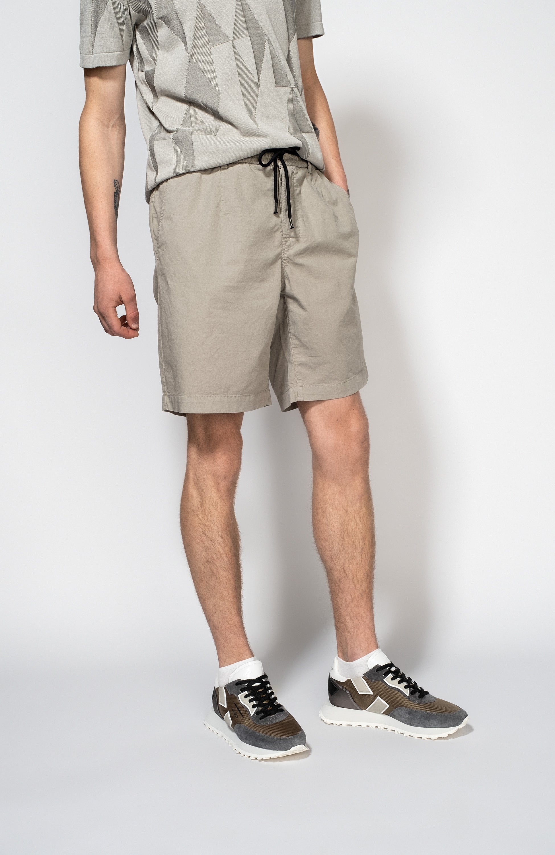 Drawstring cotton bermuda shorts