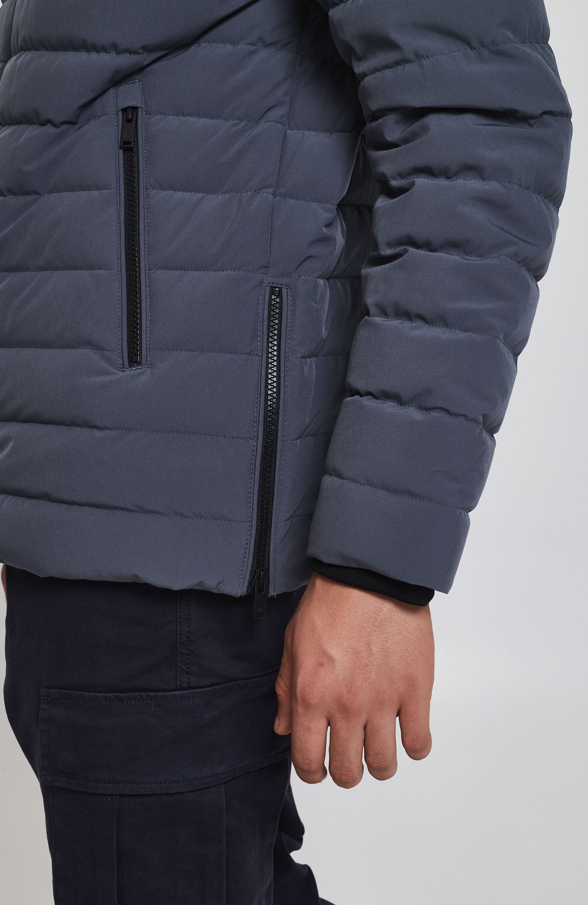 Lightweight hooded down jacket FULLCREST
