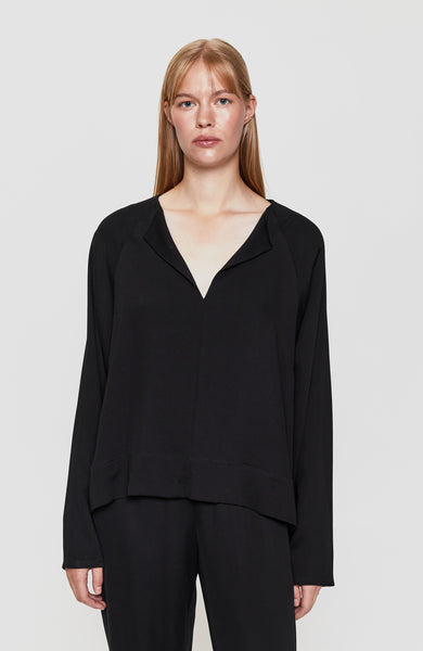 V-neck woven blouse LO