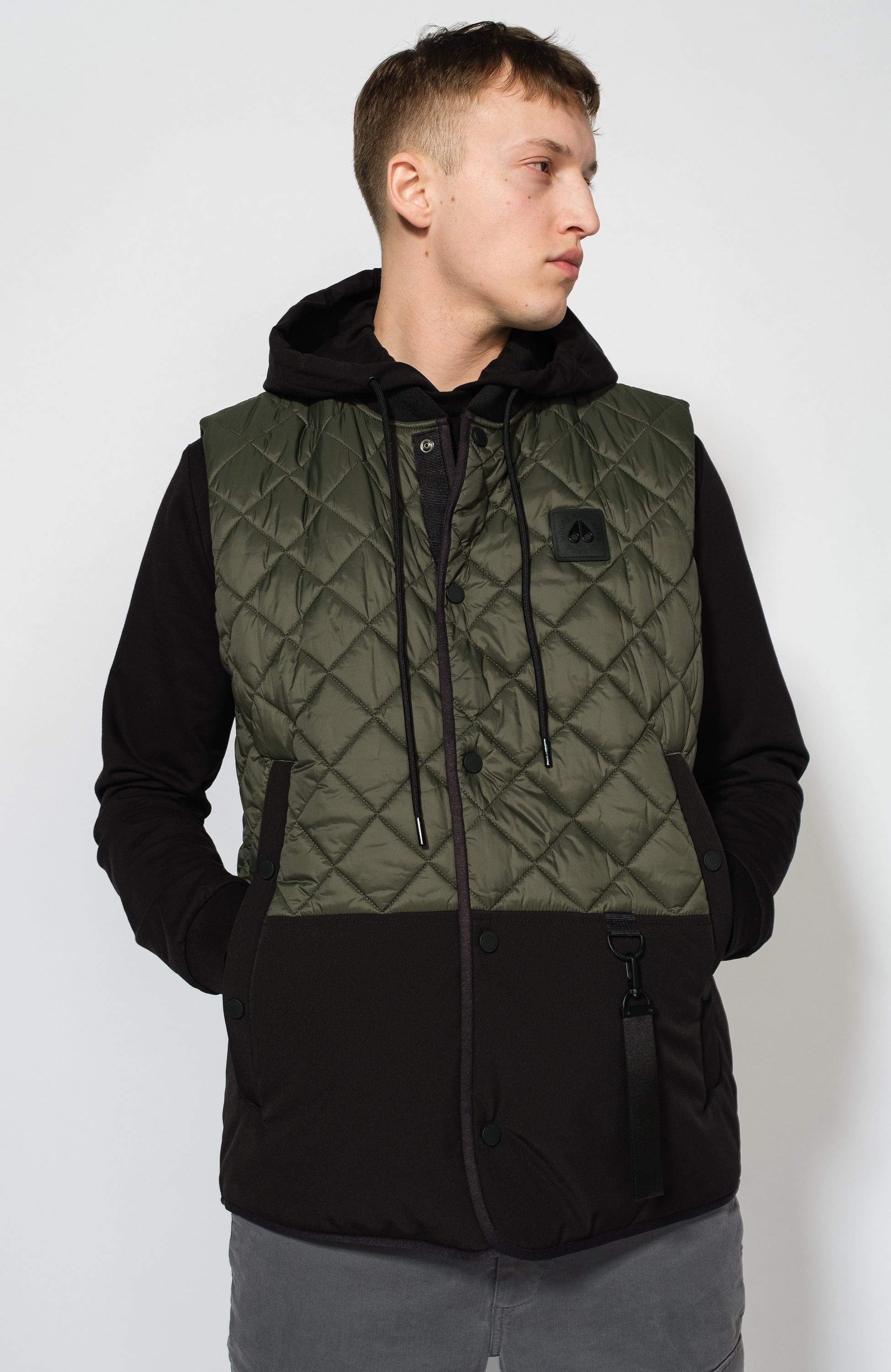 Logo-patch padded vest CLEARWATER